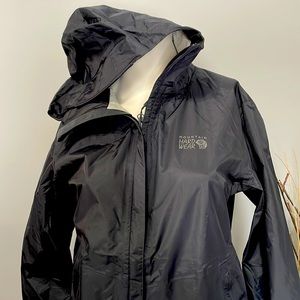 NEW, Mountain Hardware Acadia Black Rain Coat, Dry-vent, NWT. Bundle & Save!